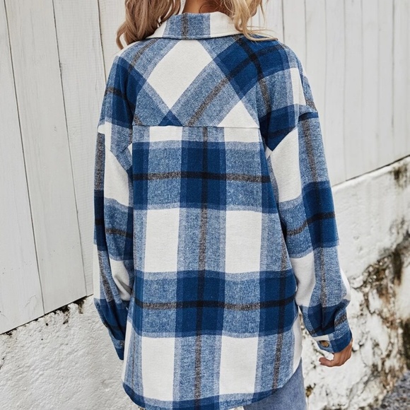 Cozy Plaid Button Down Oversized Jacket Shacket - Picture 6 of 7